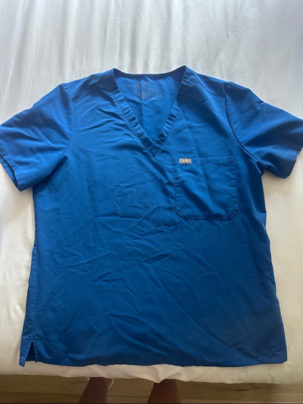 Figs Women's V-Neck Scrub Top - Blue